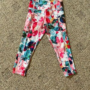 Zyia crop leggings